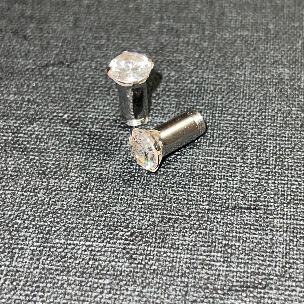 Ear gauges - Picture 1 of 4